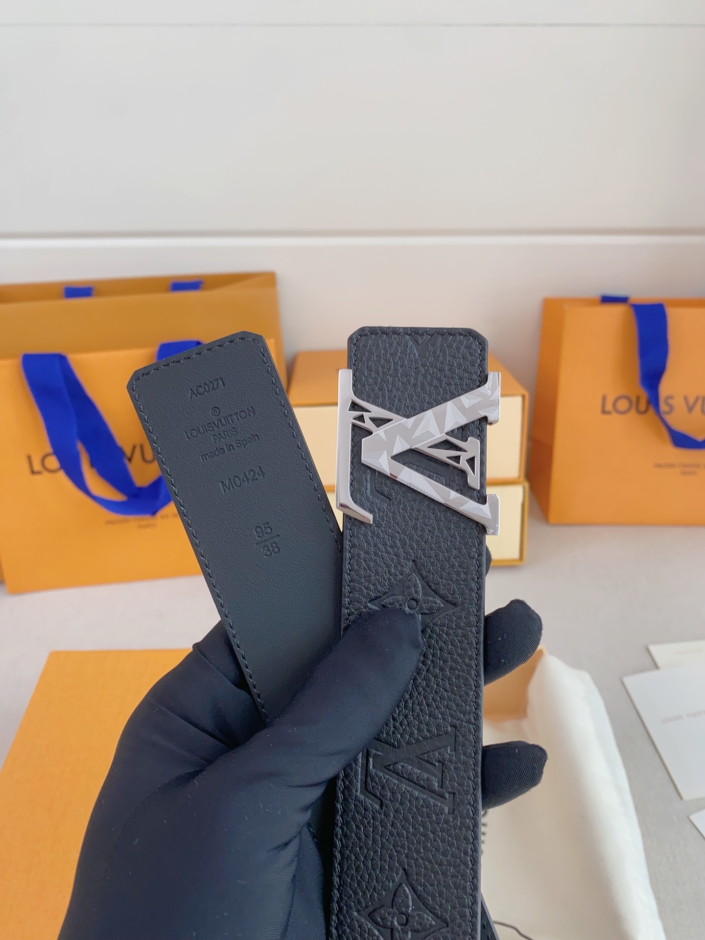 Lv belt-115