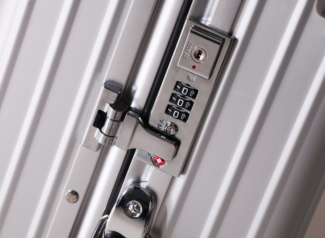 RIMOWA luggage-39