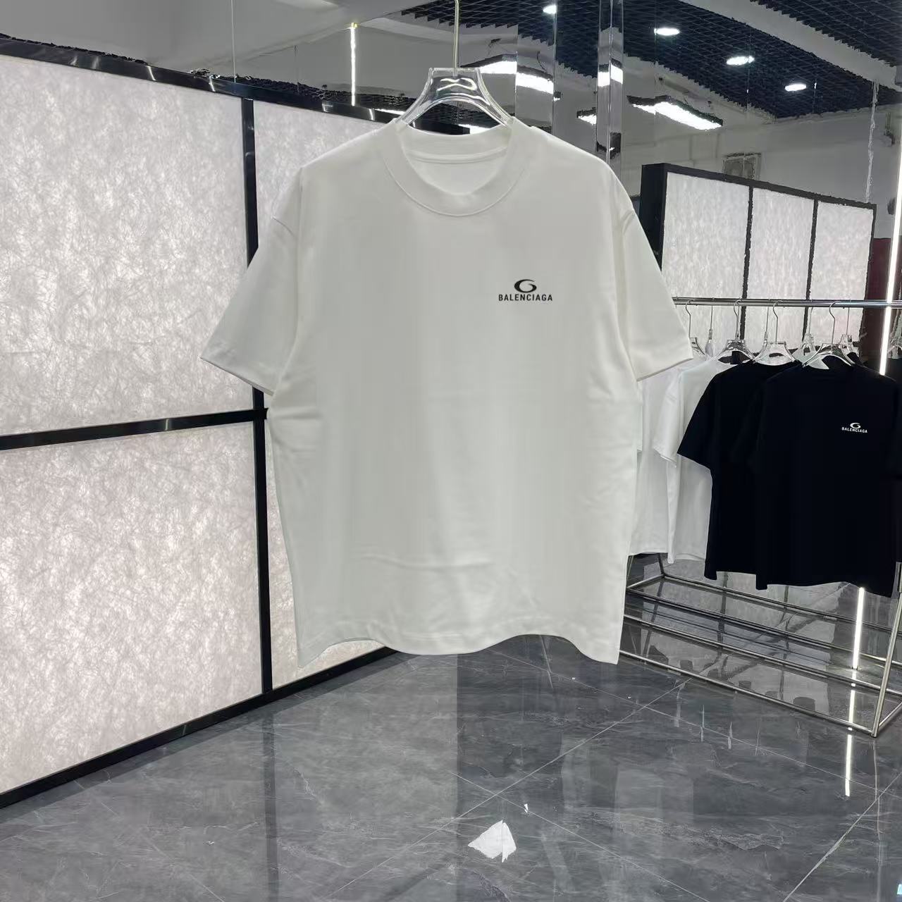 Balenciaga clothing-91