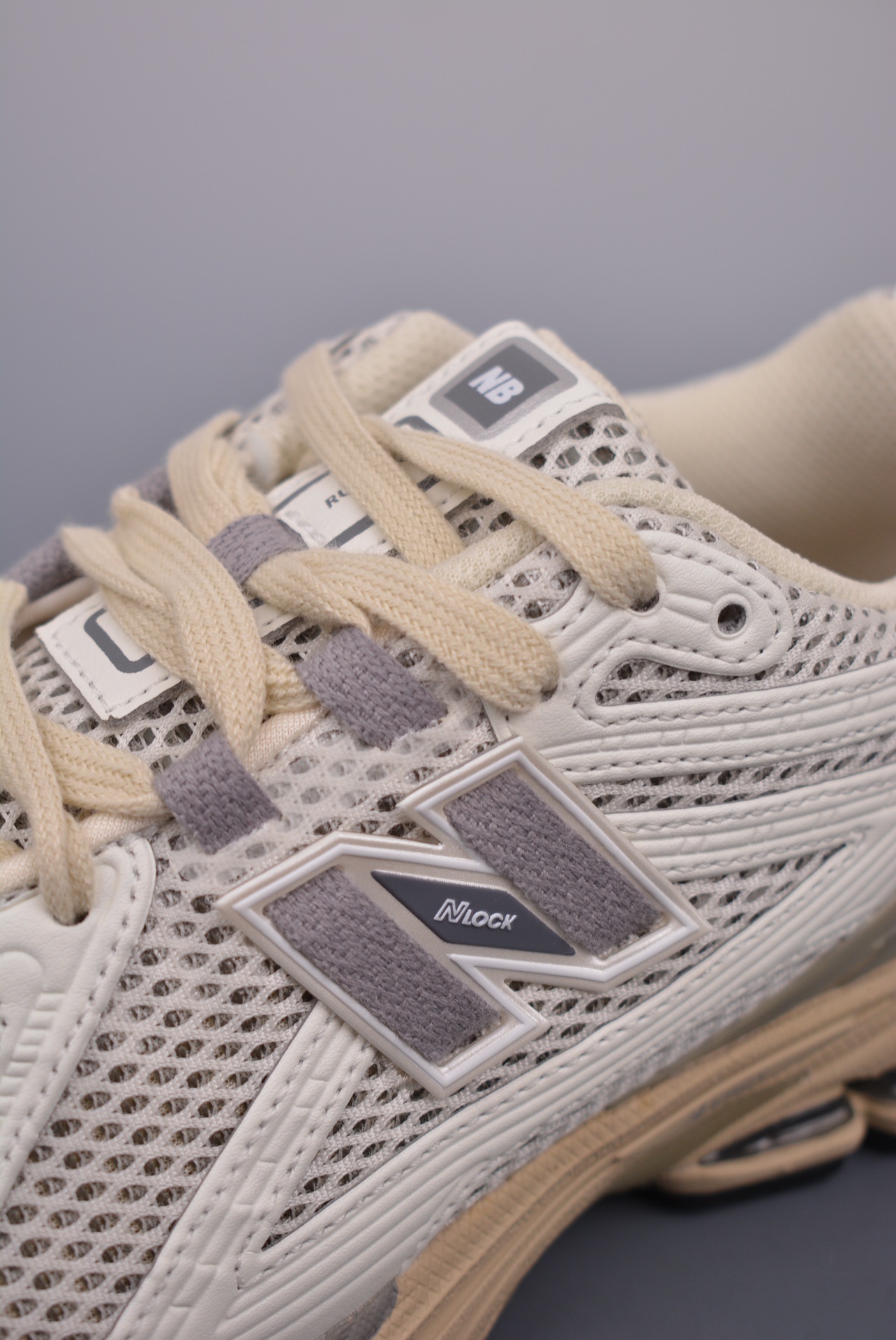 New Balance Sneakers-164