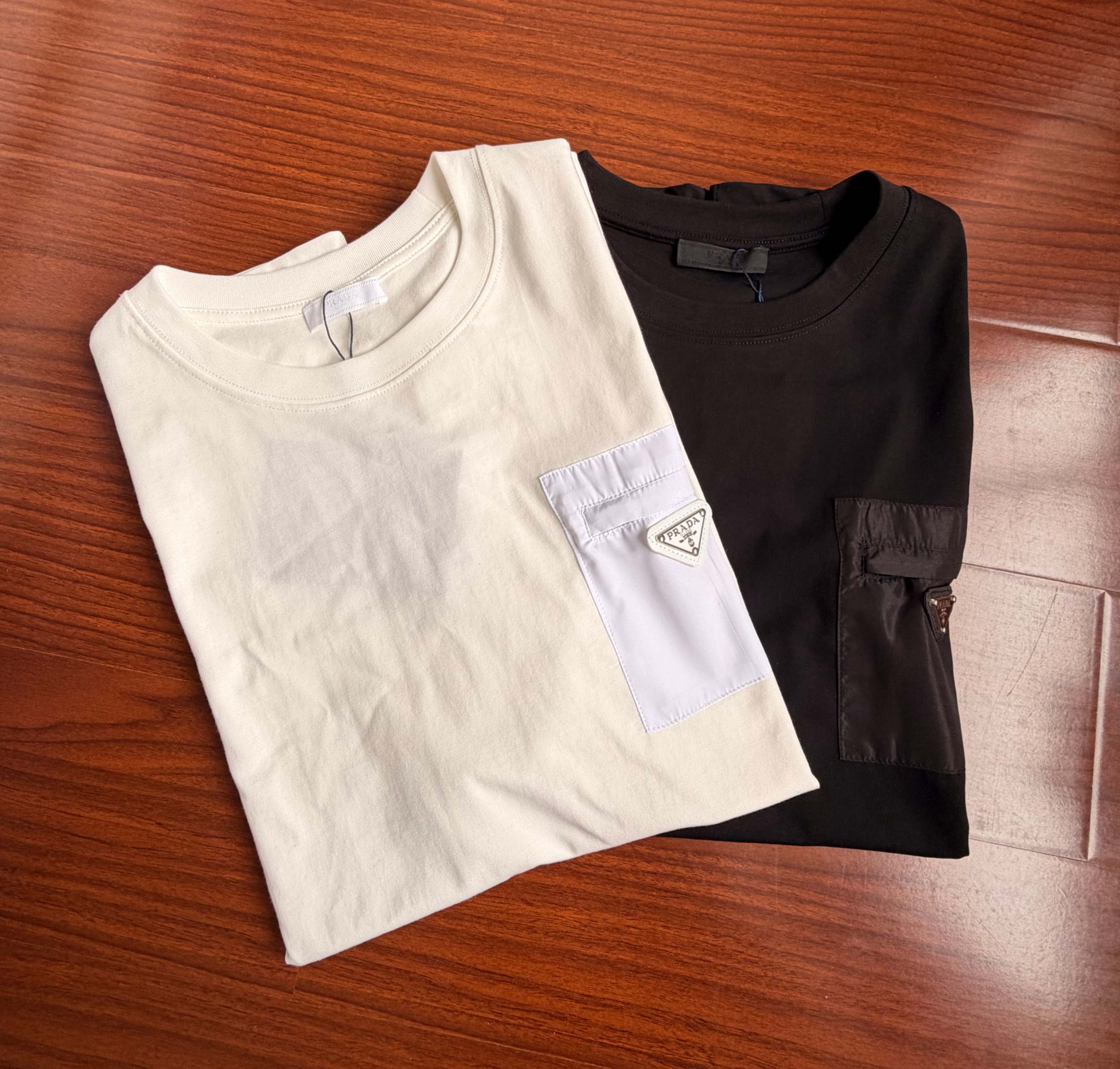 Prada clothing-314