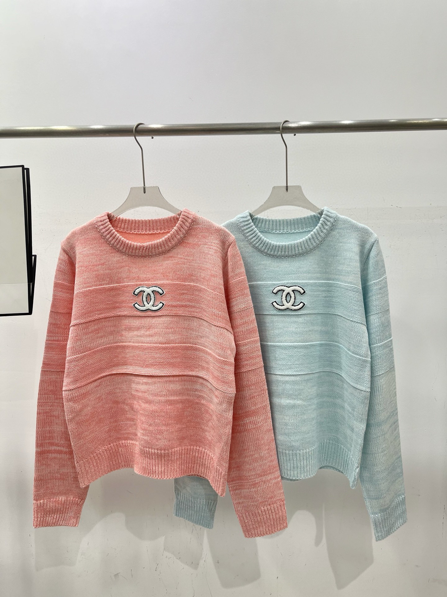Chanel clothing-108