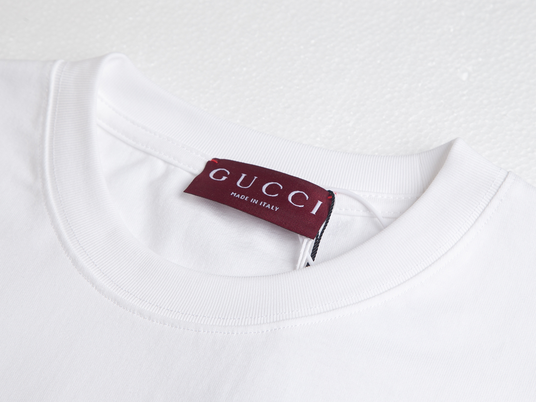 Gucci clothing-127