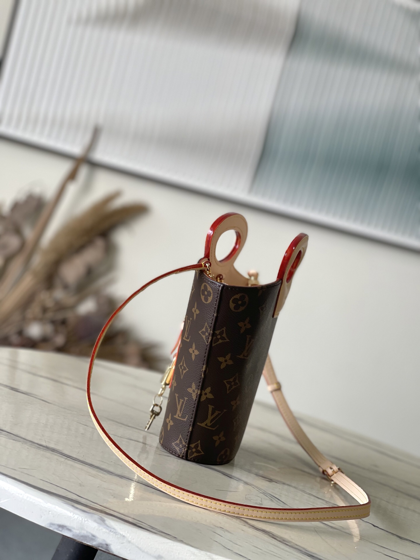 Louis Vuitton Hot New Product-101