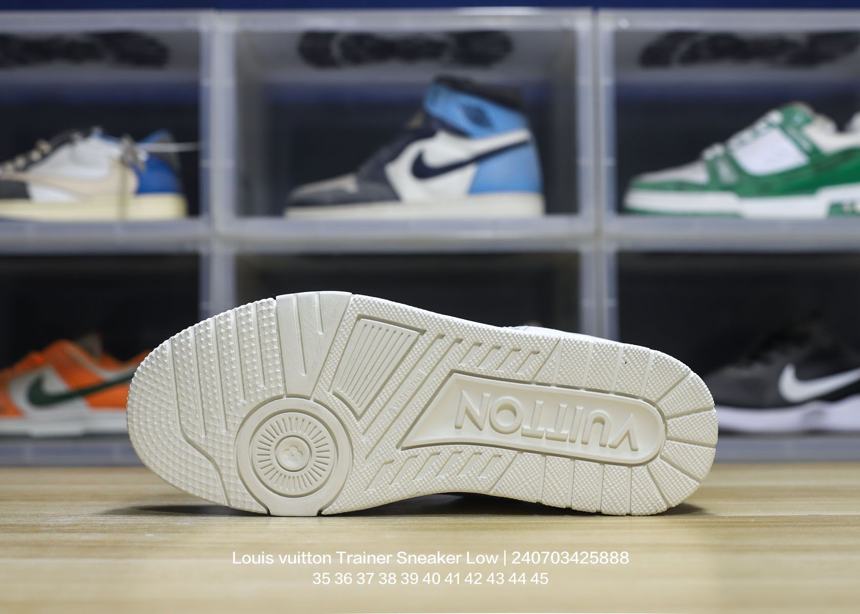 Lv Sneakers-26
