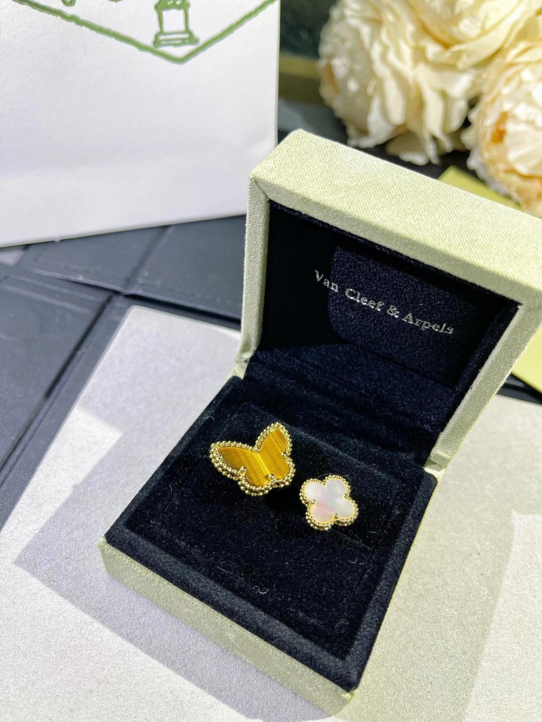 Van Cleef & Arpels ring-31