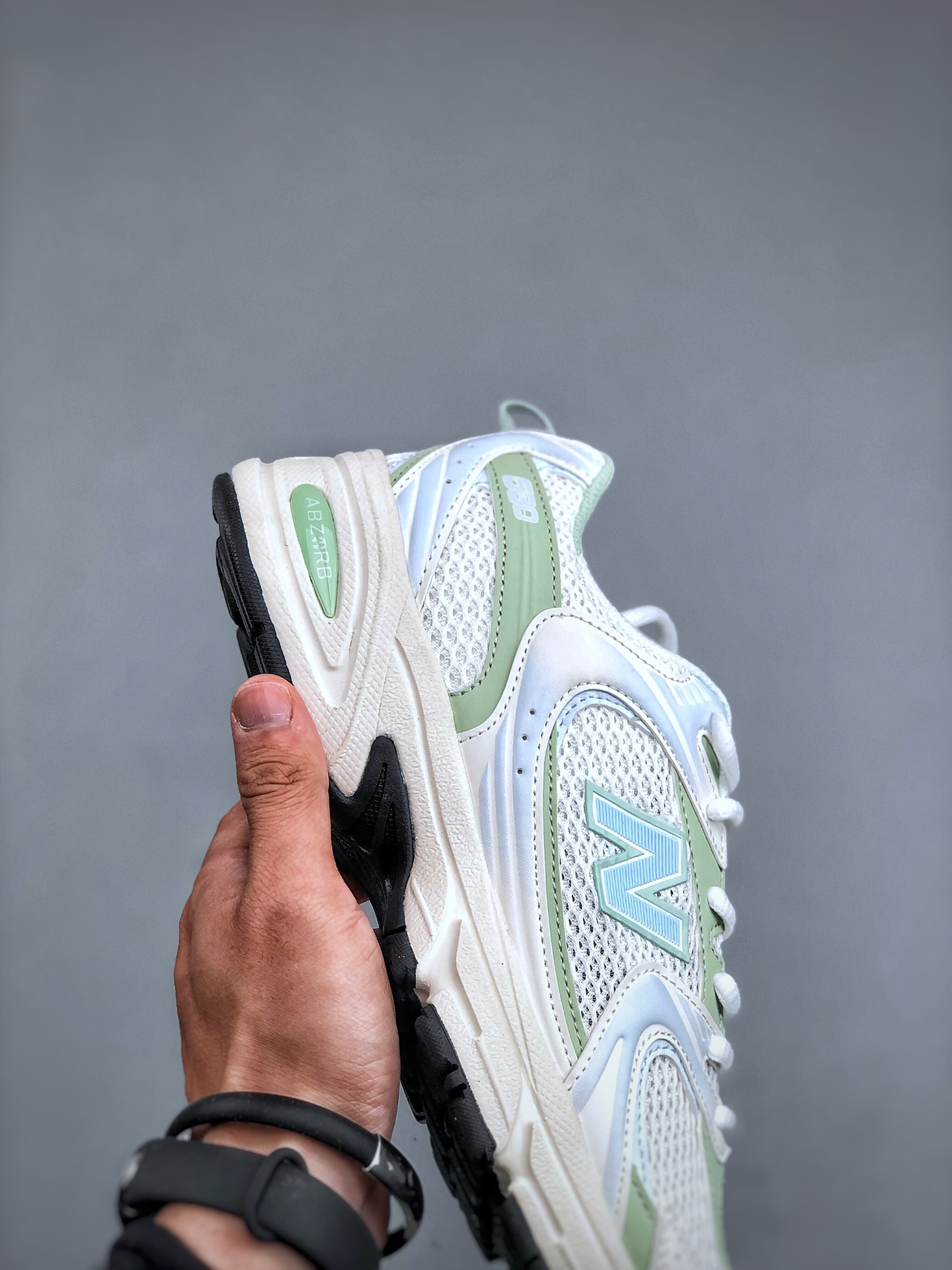 New Balance Sneakers-322