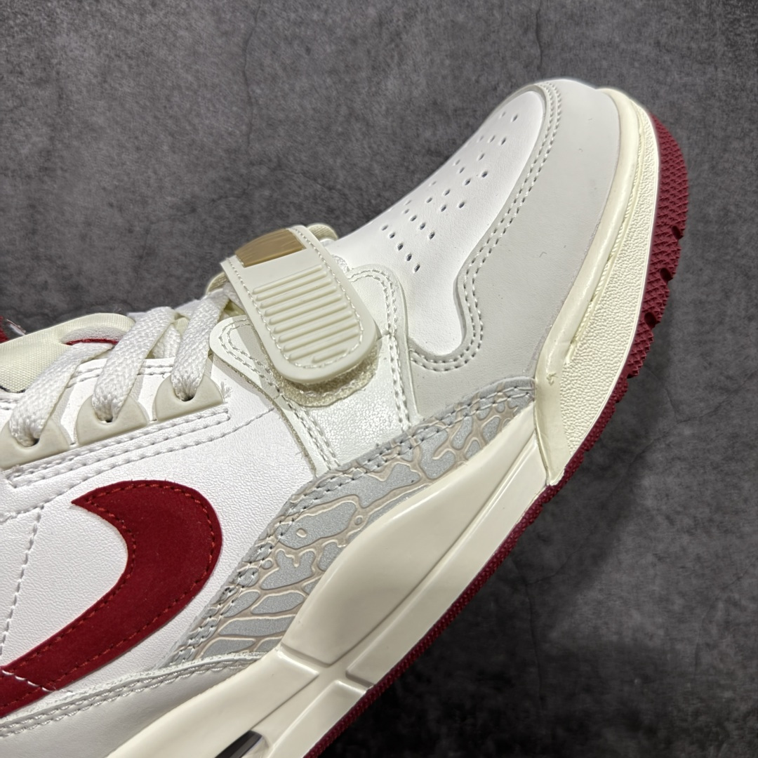 Nike Sneakers-164