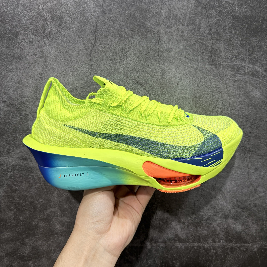 Nike Sneakers-103