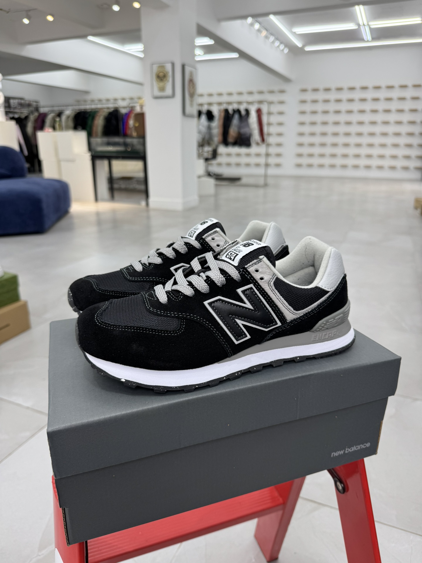 New Balance Sneakers-180