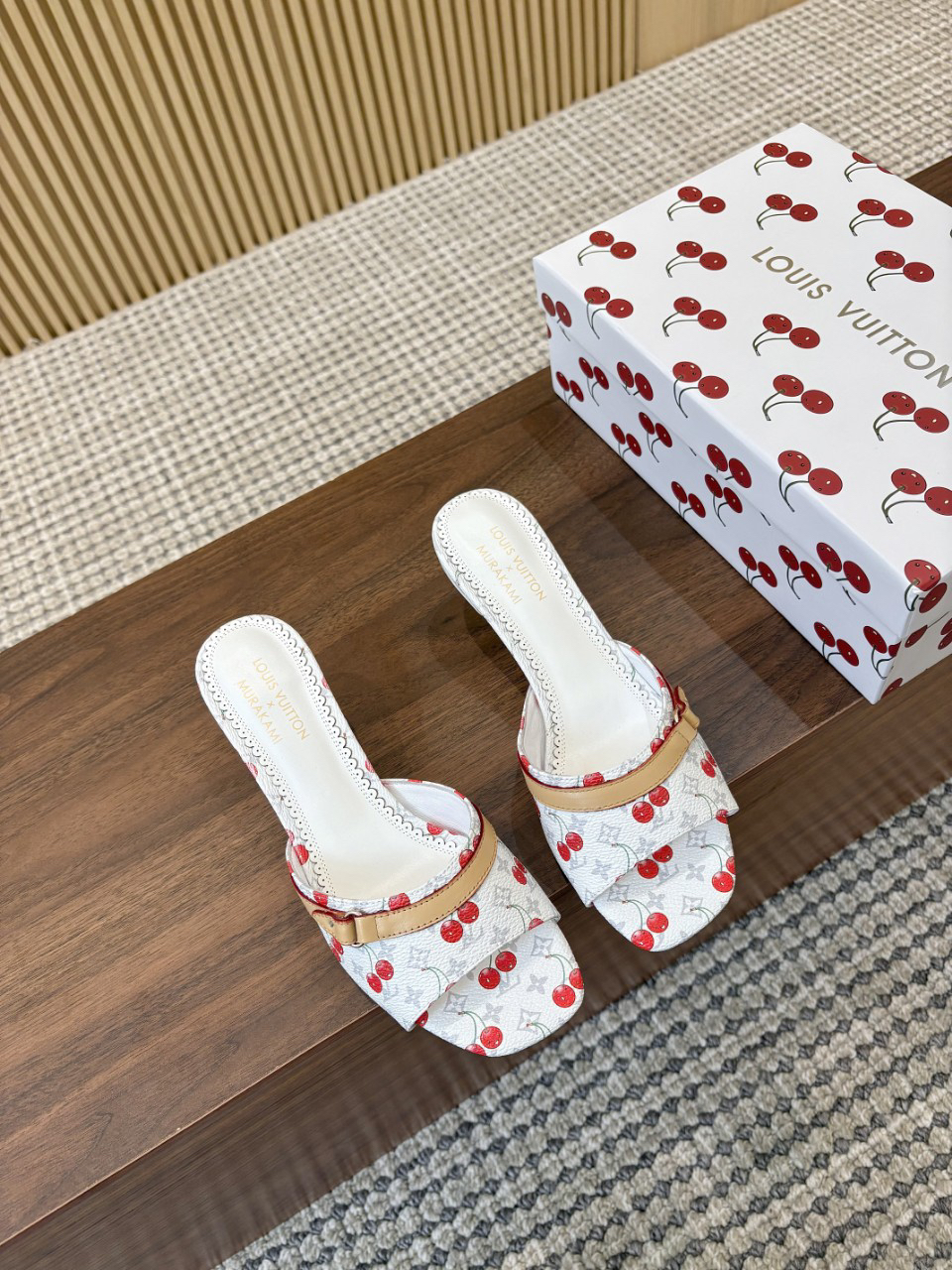LV Summer footwear