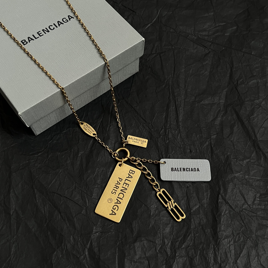 Balenciaga necklace-13