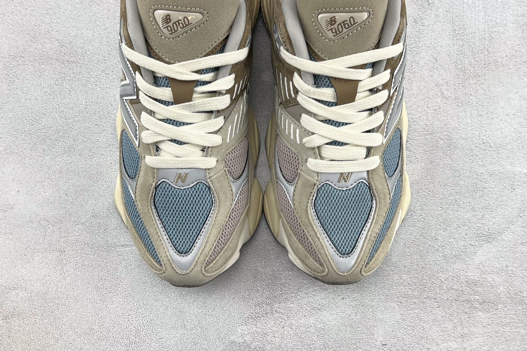 New Balance Sneakers-71