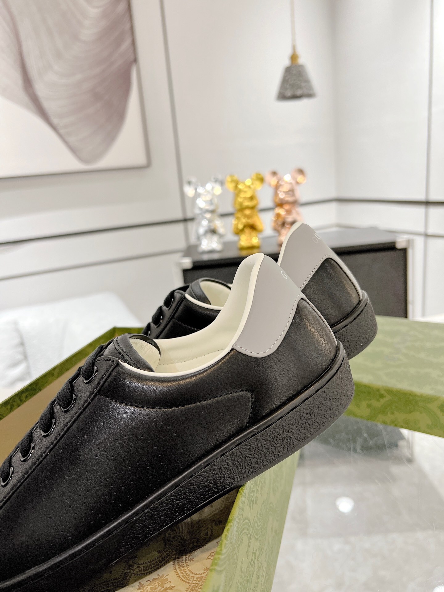 Gucci Sneakers-219