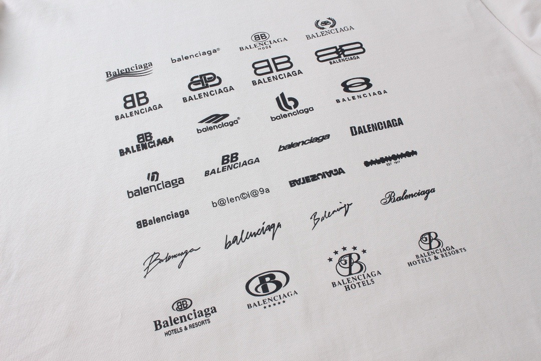 Balenciaga clothing-168