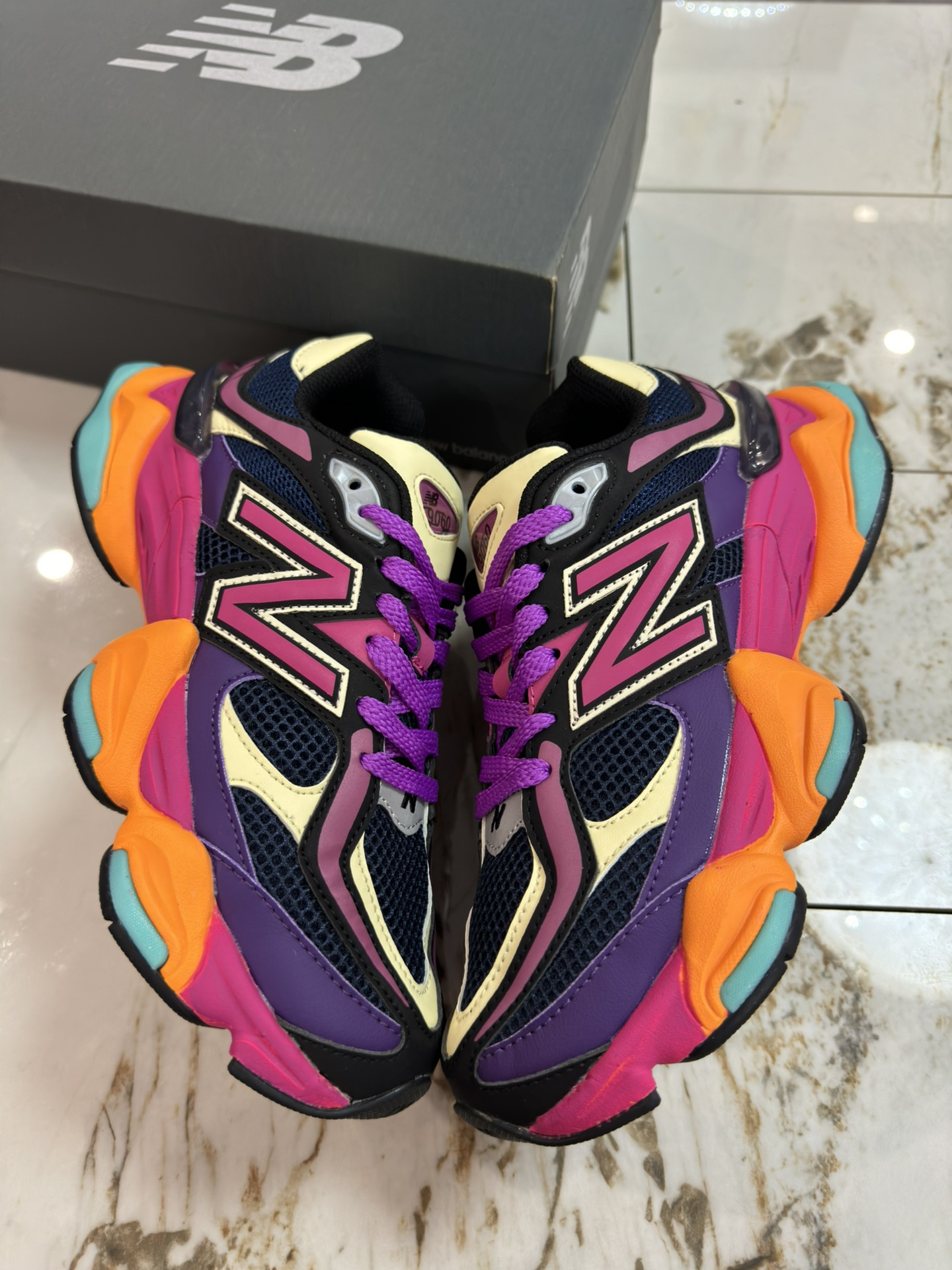 New Balance Sneakers-17