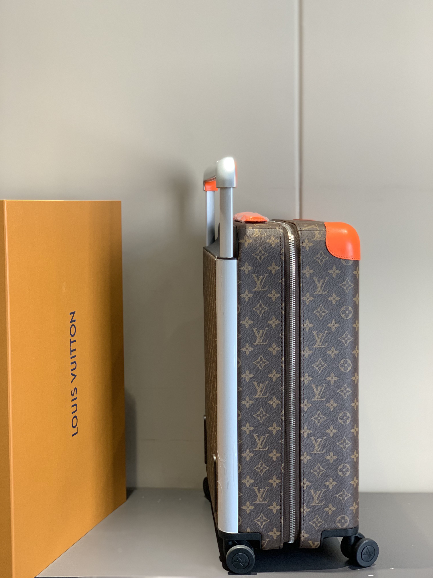LV luggage-24