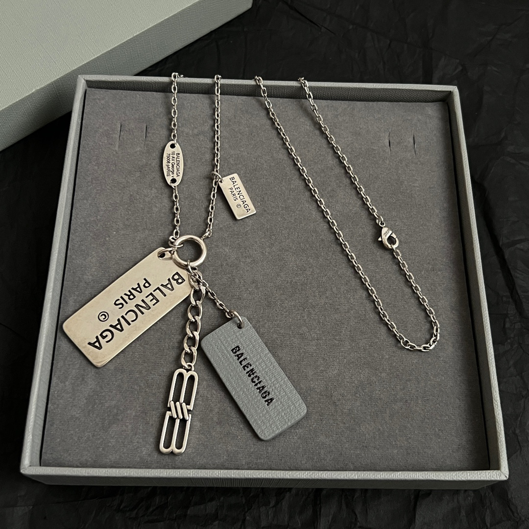 Balenciaga necklace-11