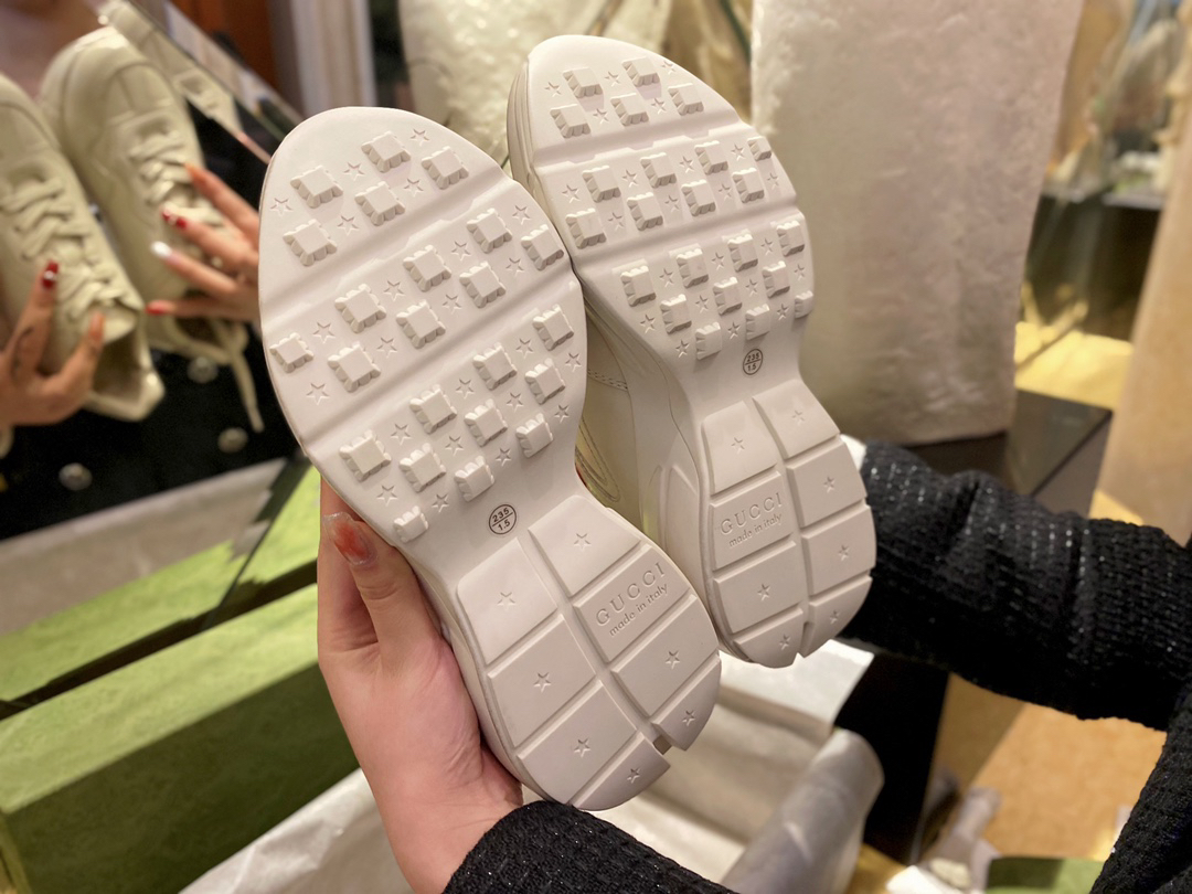 Gucci Sneakers-93
