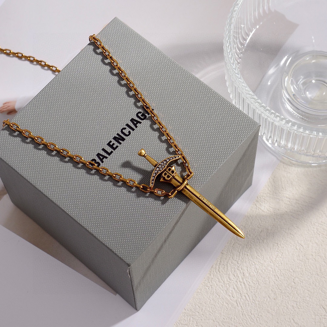 Balenciaga necklace-32