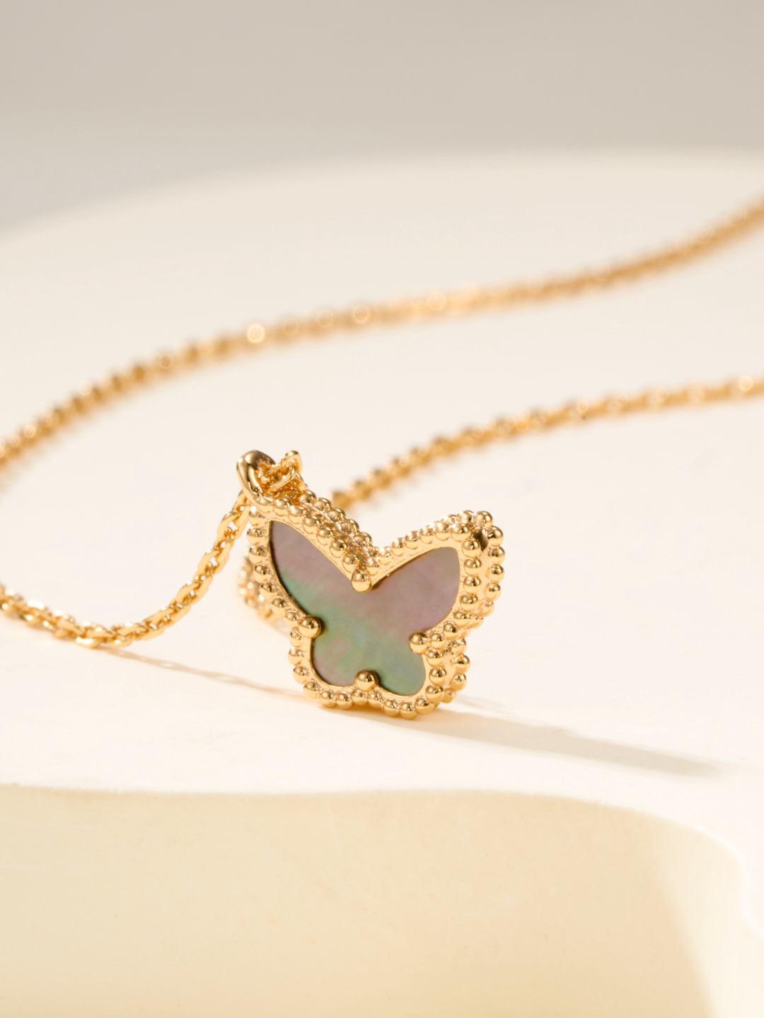 Van Cleef & Arpels necklace-32