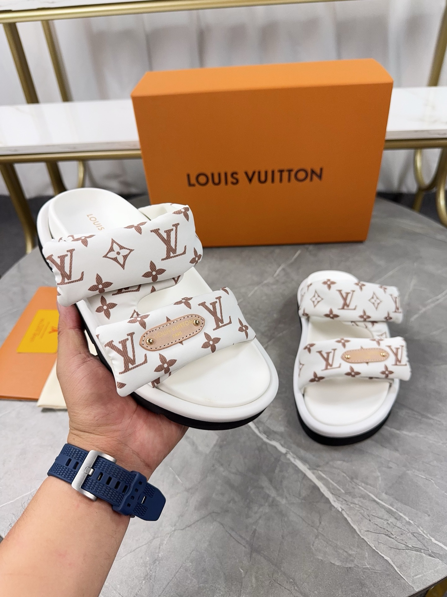 LV Summer footwear