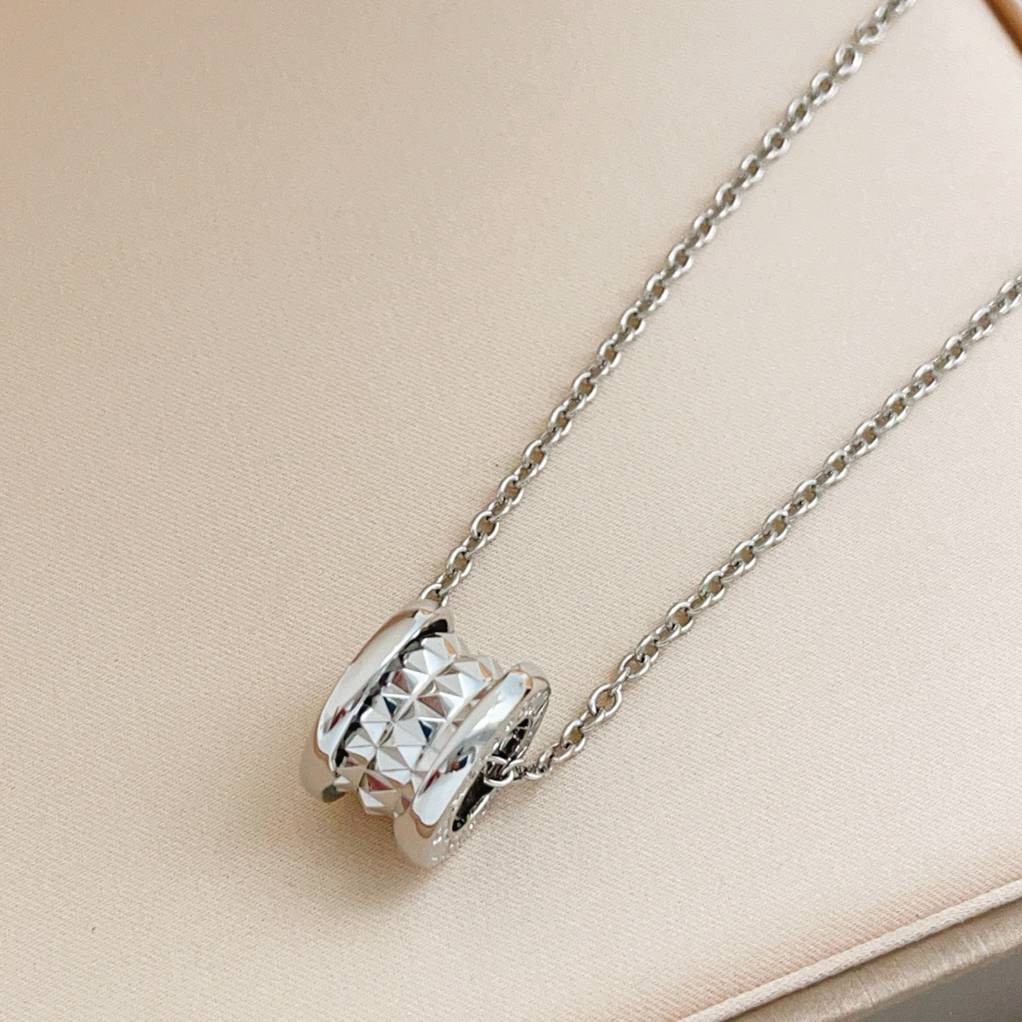 Bottega Veneta necklace-32