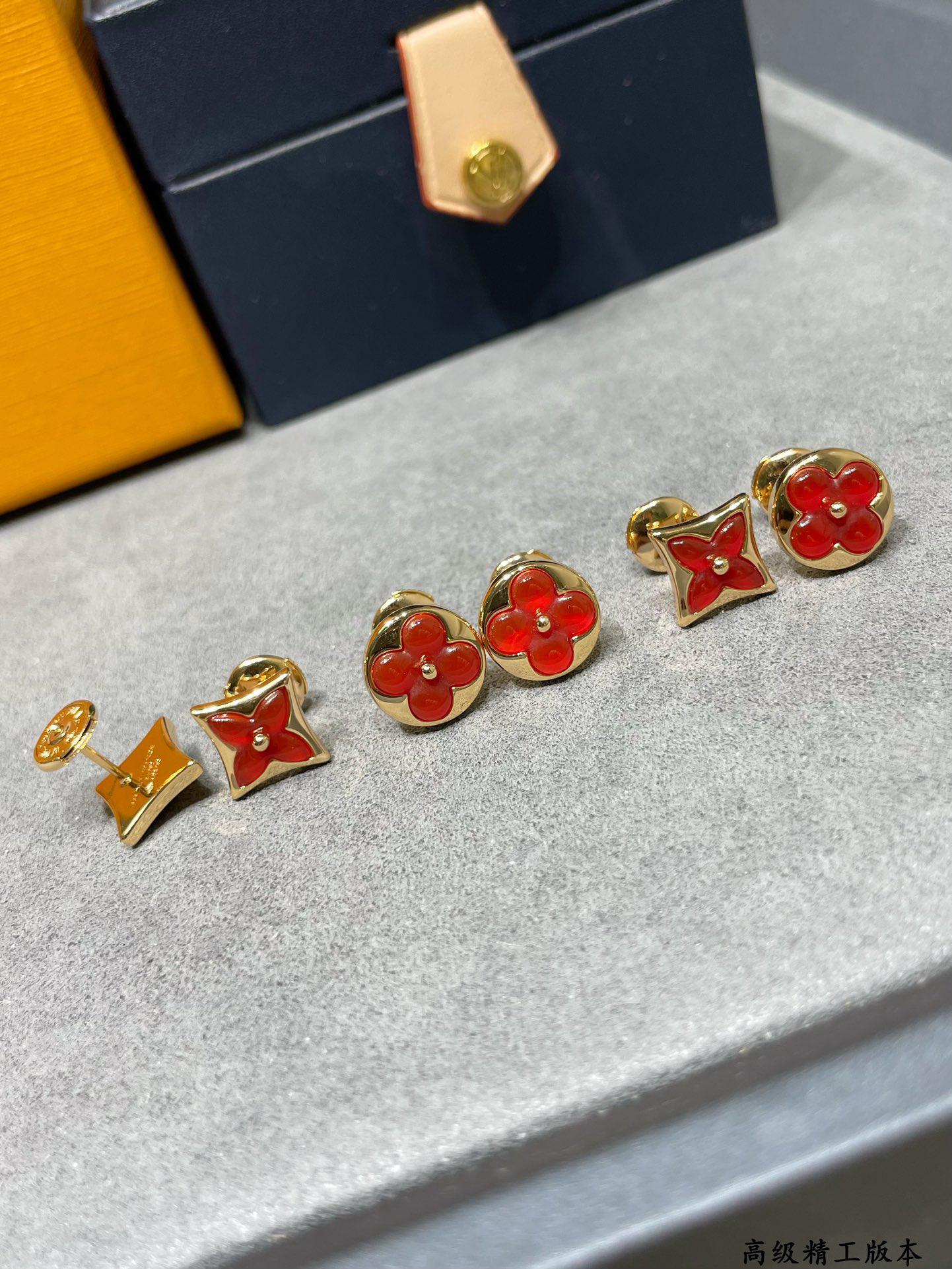 LV earrings-83