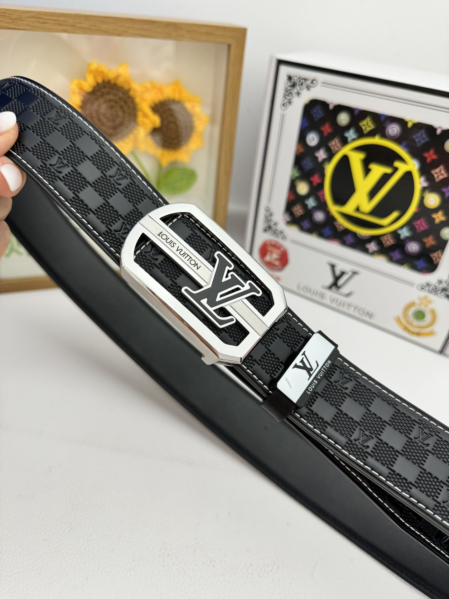 Lv belt-12