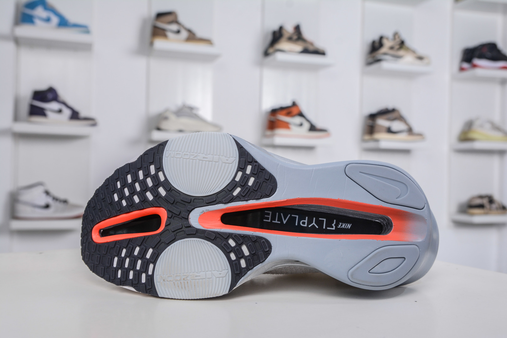 Nike Sneakers-306