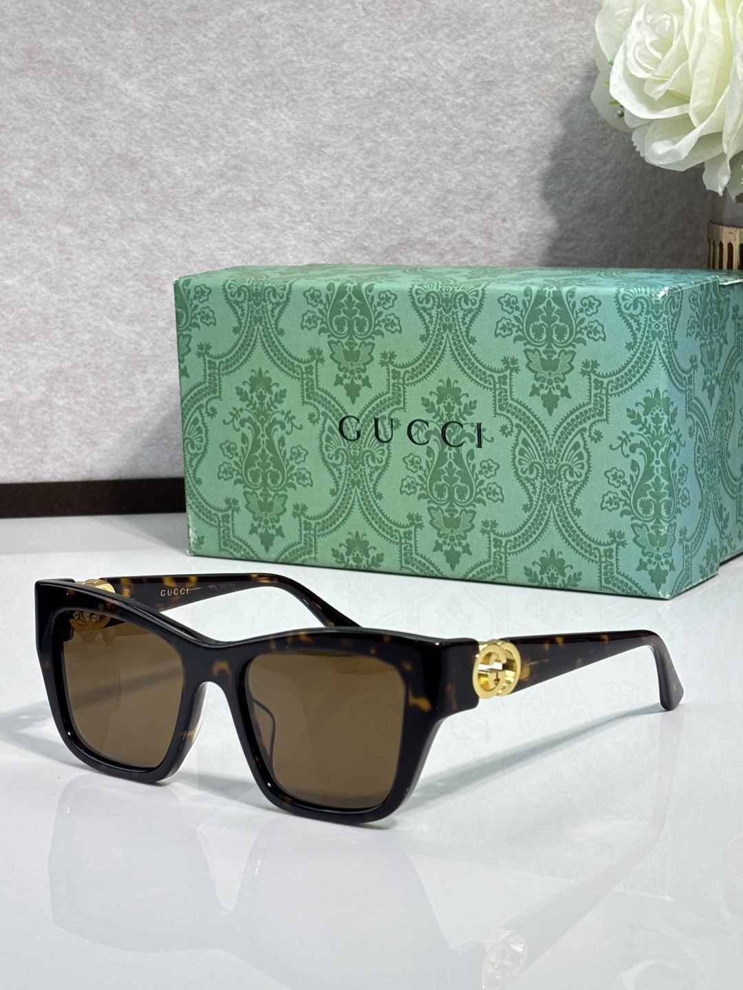 Gucci glasses-49