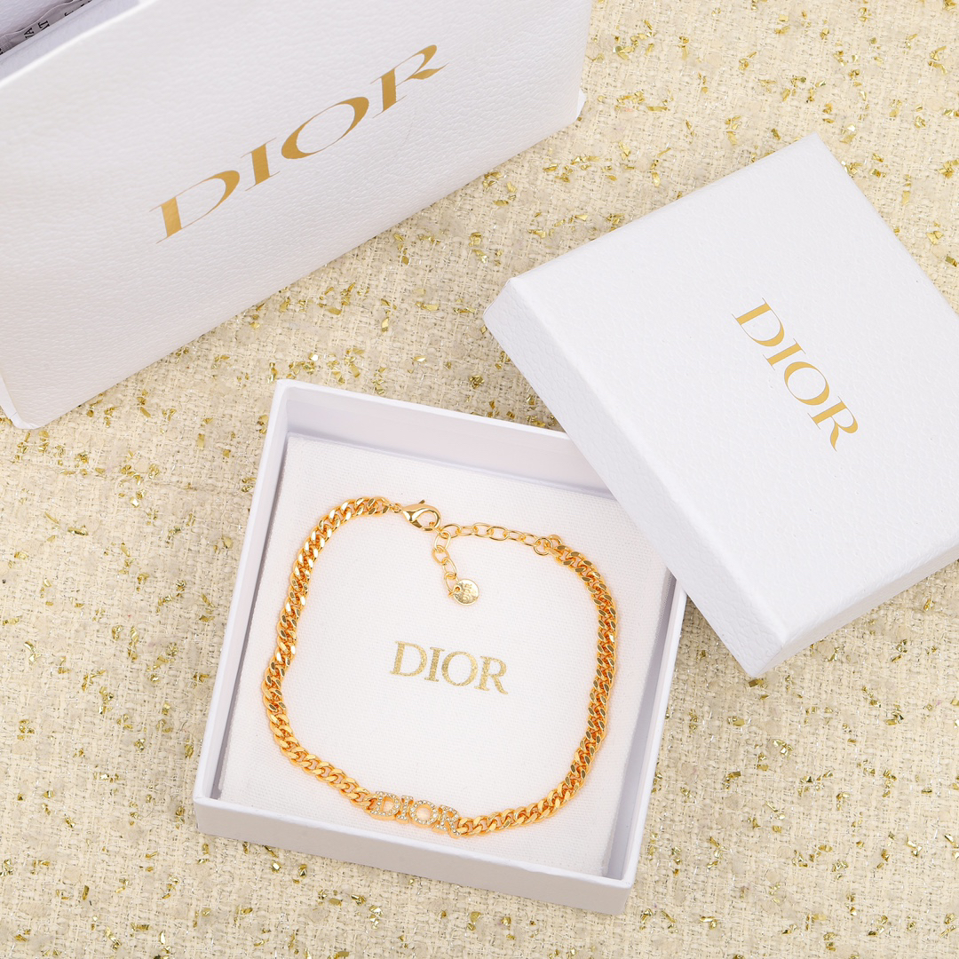 Dior necklace-44