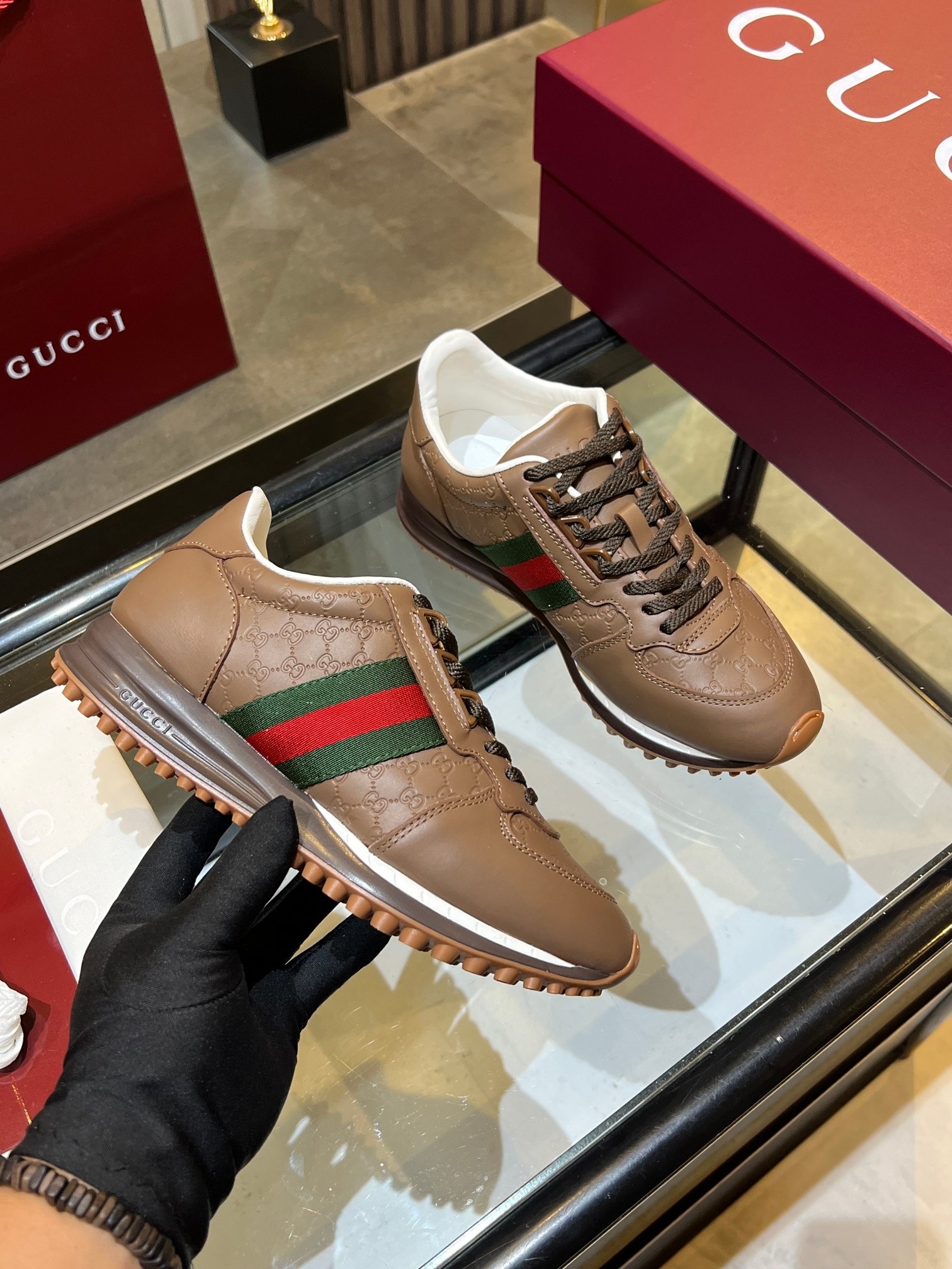 Gucci Sneakers-71