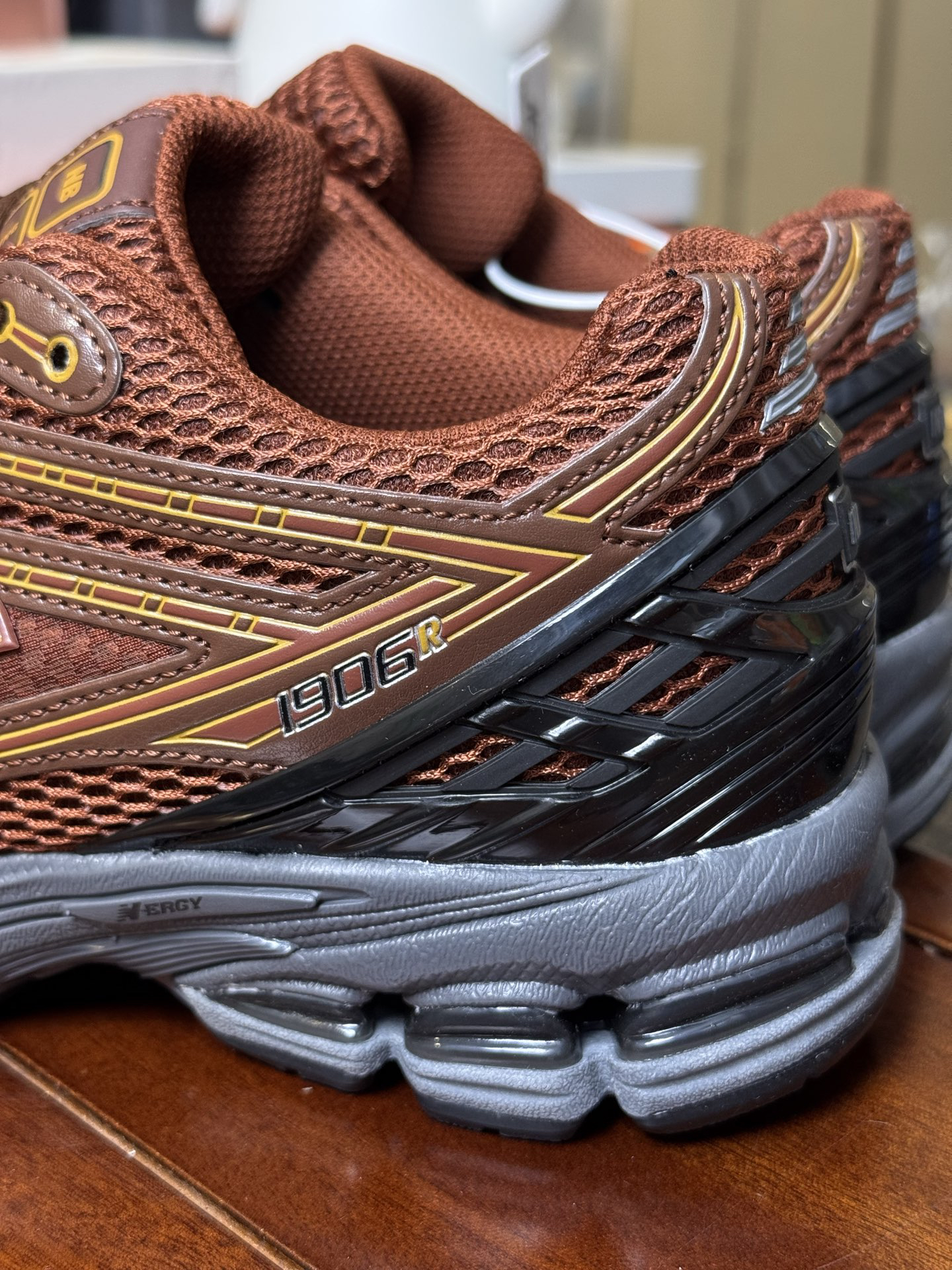 New Balance Sneakers-280