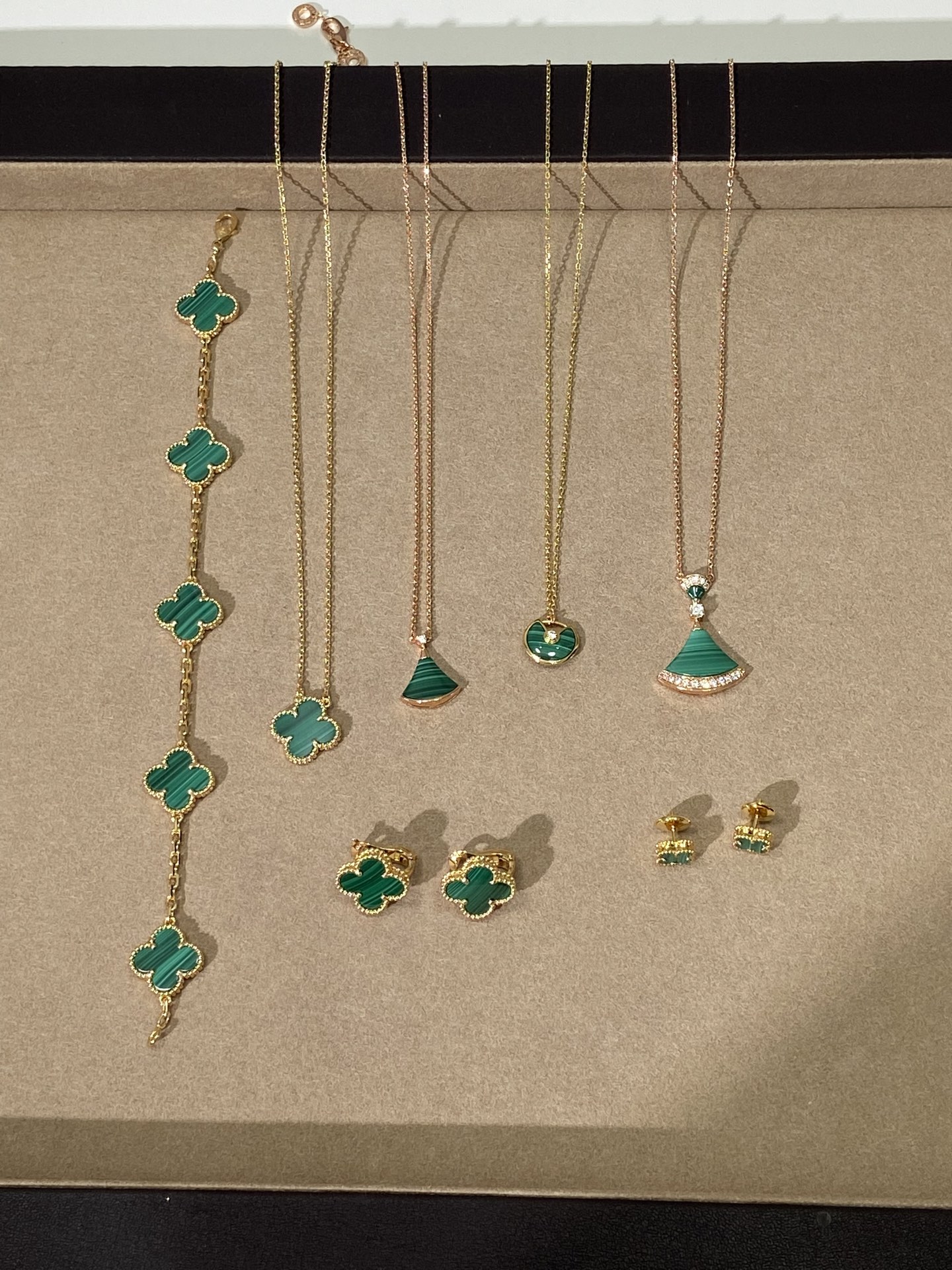 Van Cleef & Arpels Bracelet-96