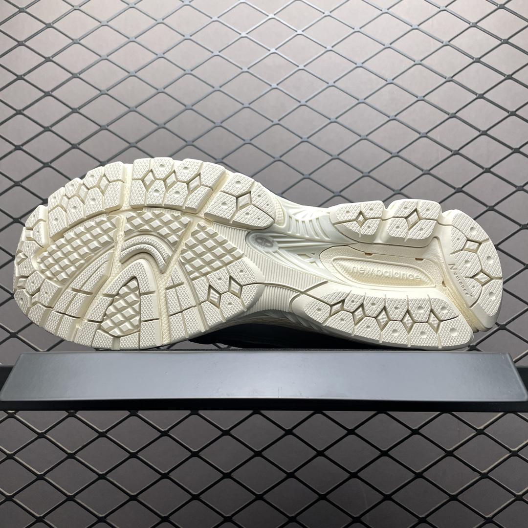 New Balance Sneakers-35