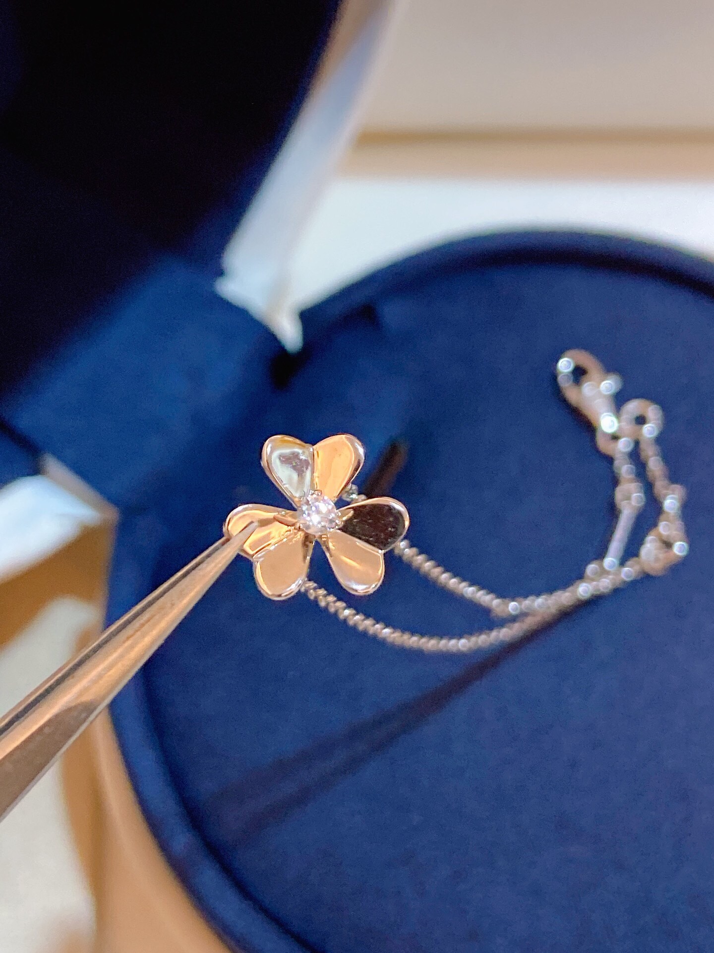 Van Cleef & Arpels Bracelet-13