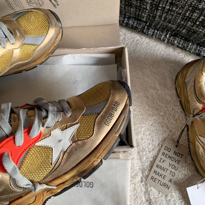 Golden Goose Sneakers-78