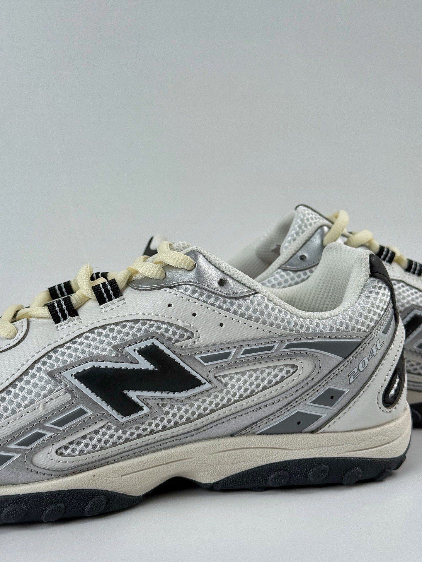 New Balance Sneakers-124