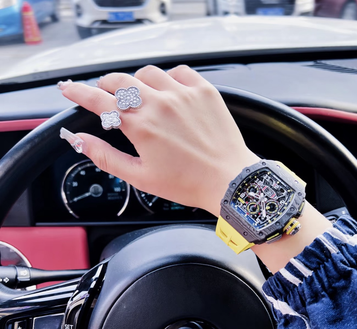 Van Cleef & Arpels ring-62