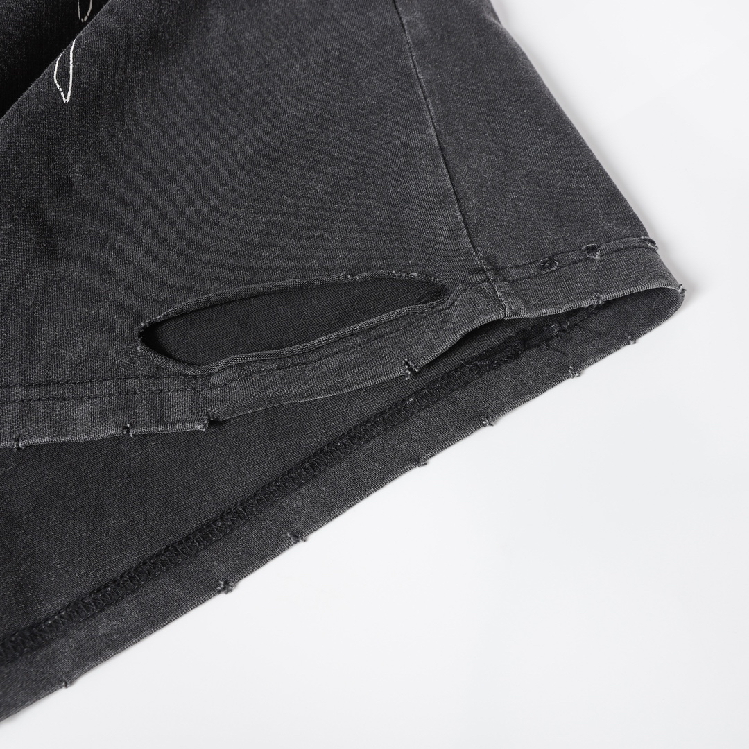 Balenciaga clothing-145