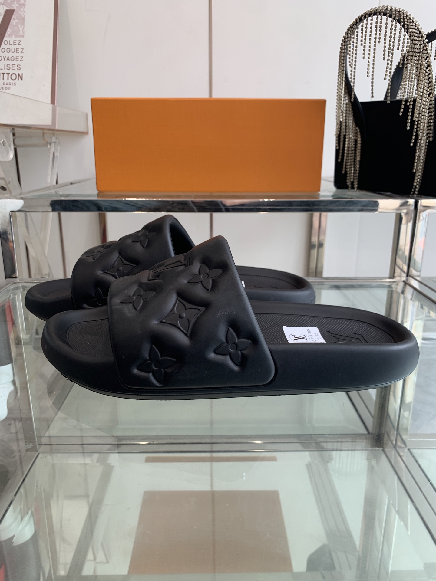LV Summer footwear