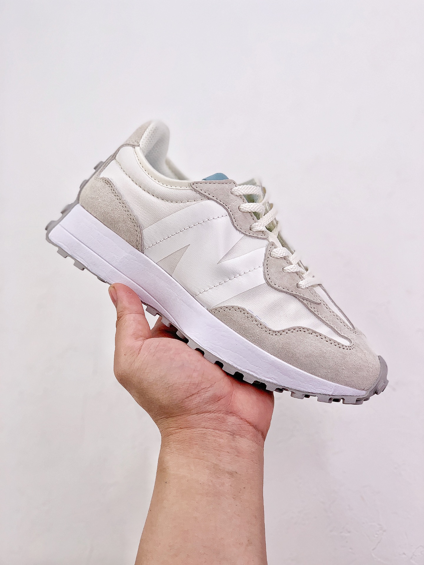 New Balance Sneakers-32