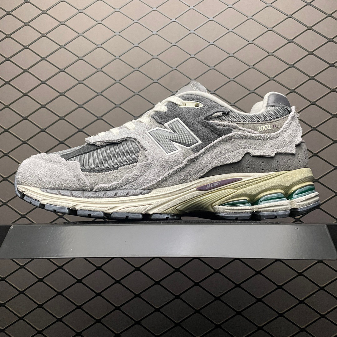 New Balance Sneakers-44