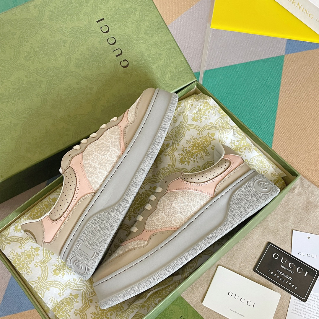 Gucci Sneakers-162