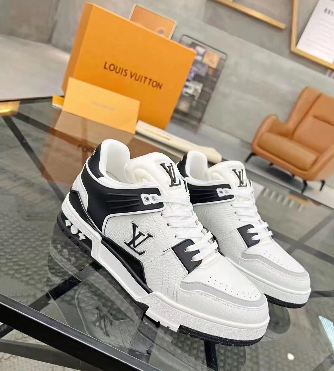 Lv Sneakers-41