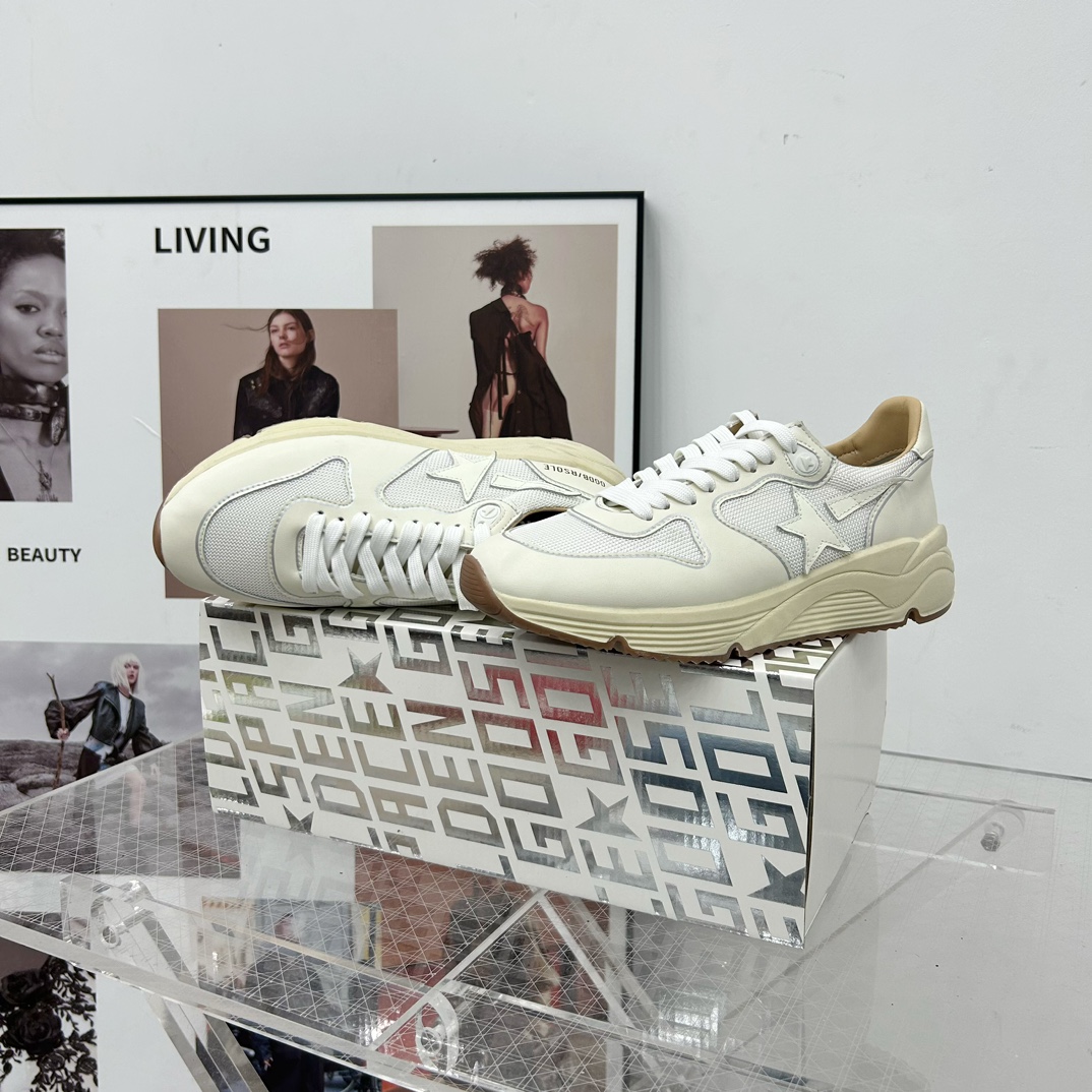 Golden Goose Sneakers-79