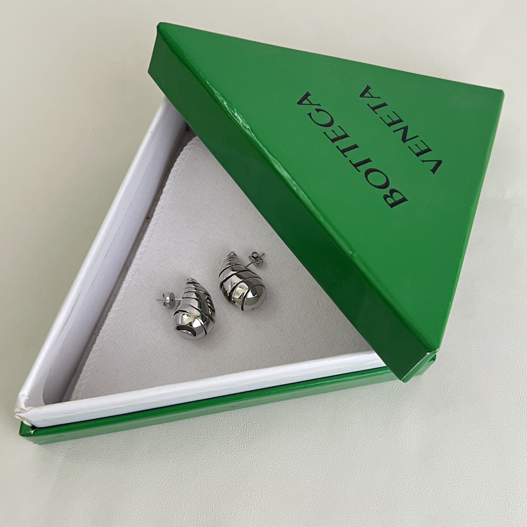 Bottega Veneta earrings-59