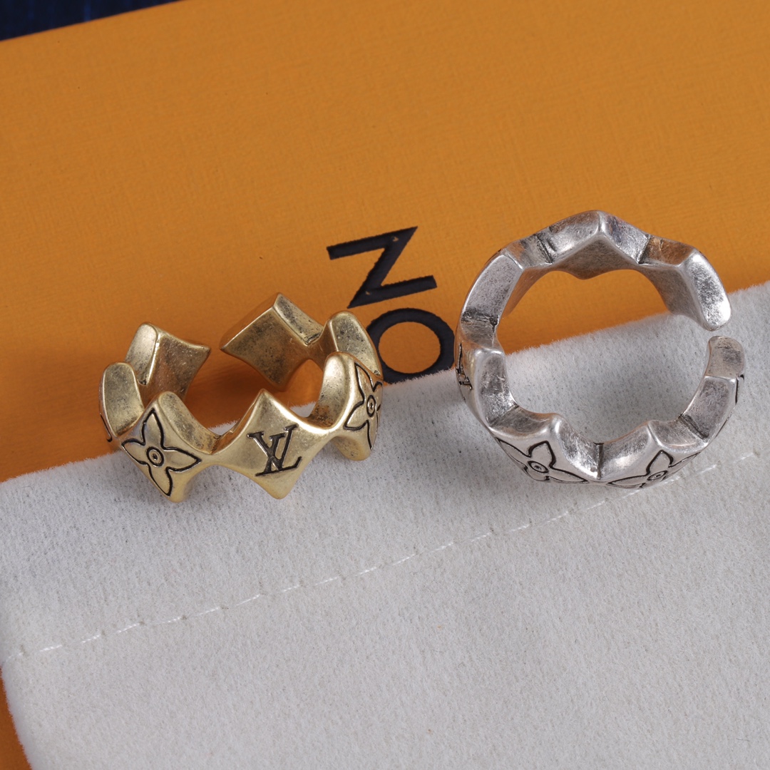 LV ring-56