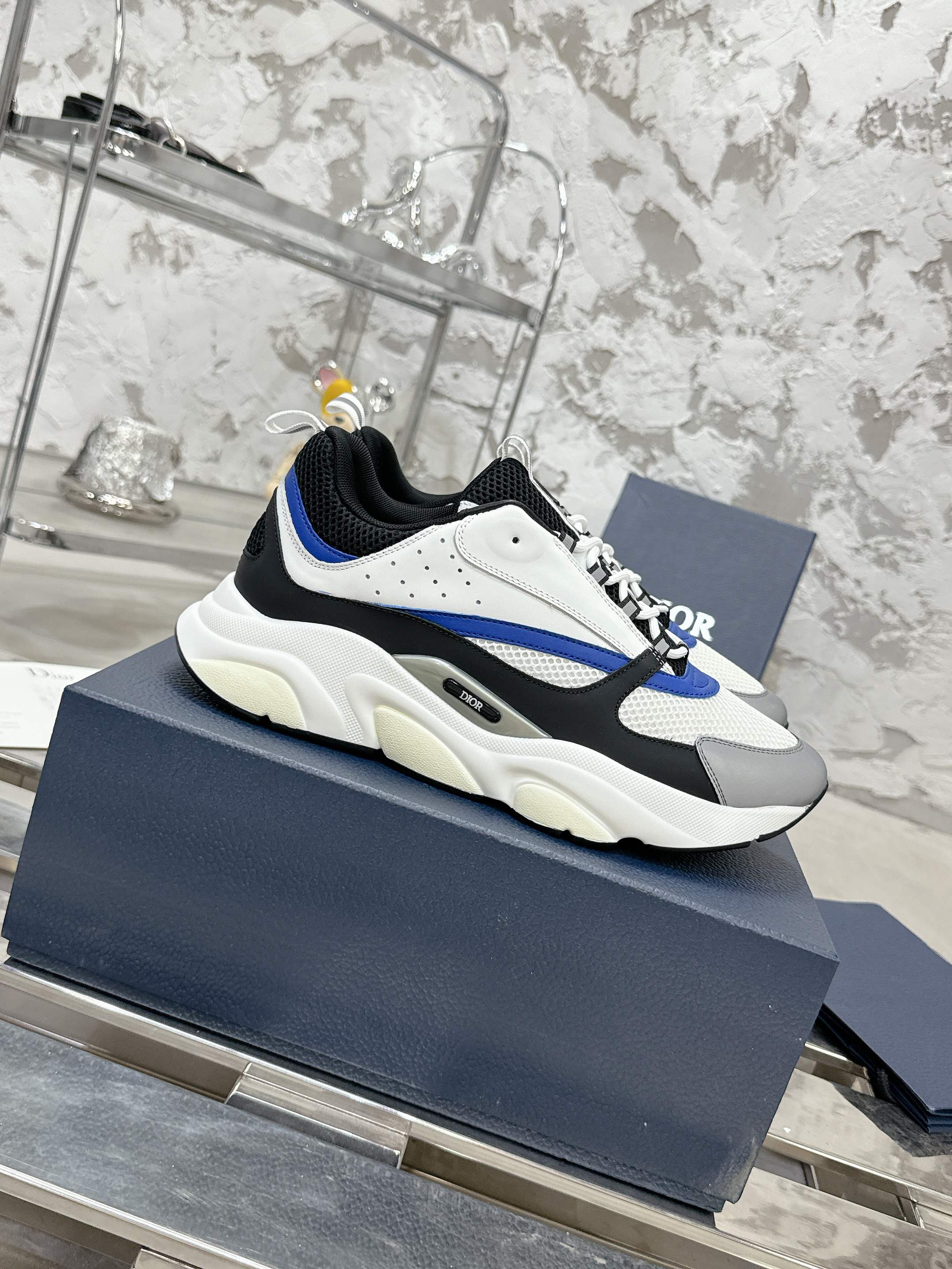 Dior Sneakers-150
